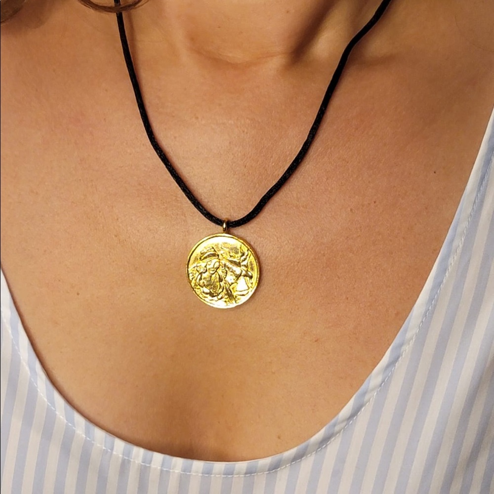 Itzhak Tarkay pendant ‘woman in hat’